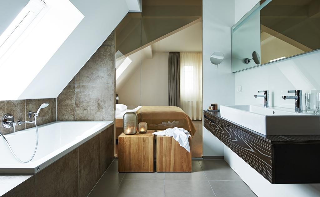 Weinhaus Henninger Hotel Kallstadt Kamer foto